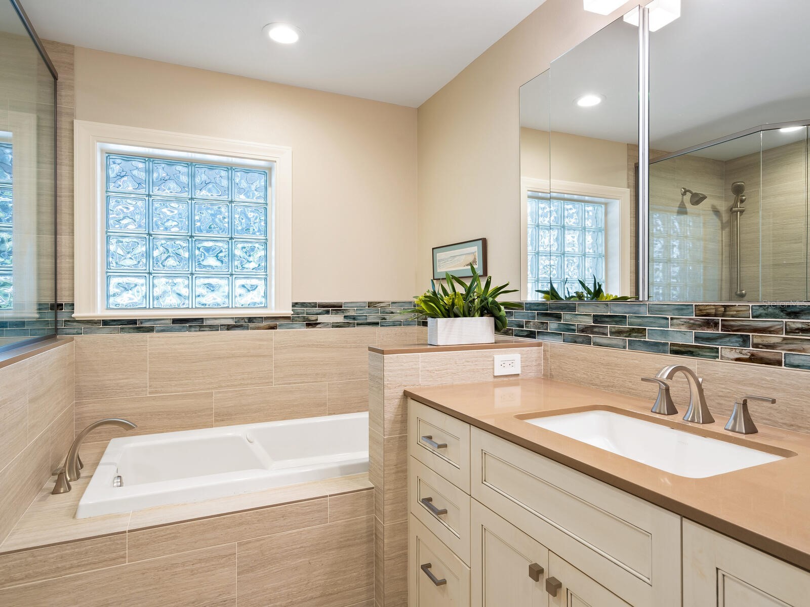 606 Owl Way Sarasota FL 34236 A4682117 image23