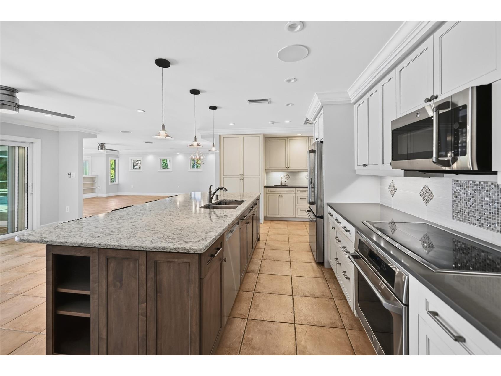 606 Owl Way Sarasota FL 34236 A4699271 image11