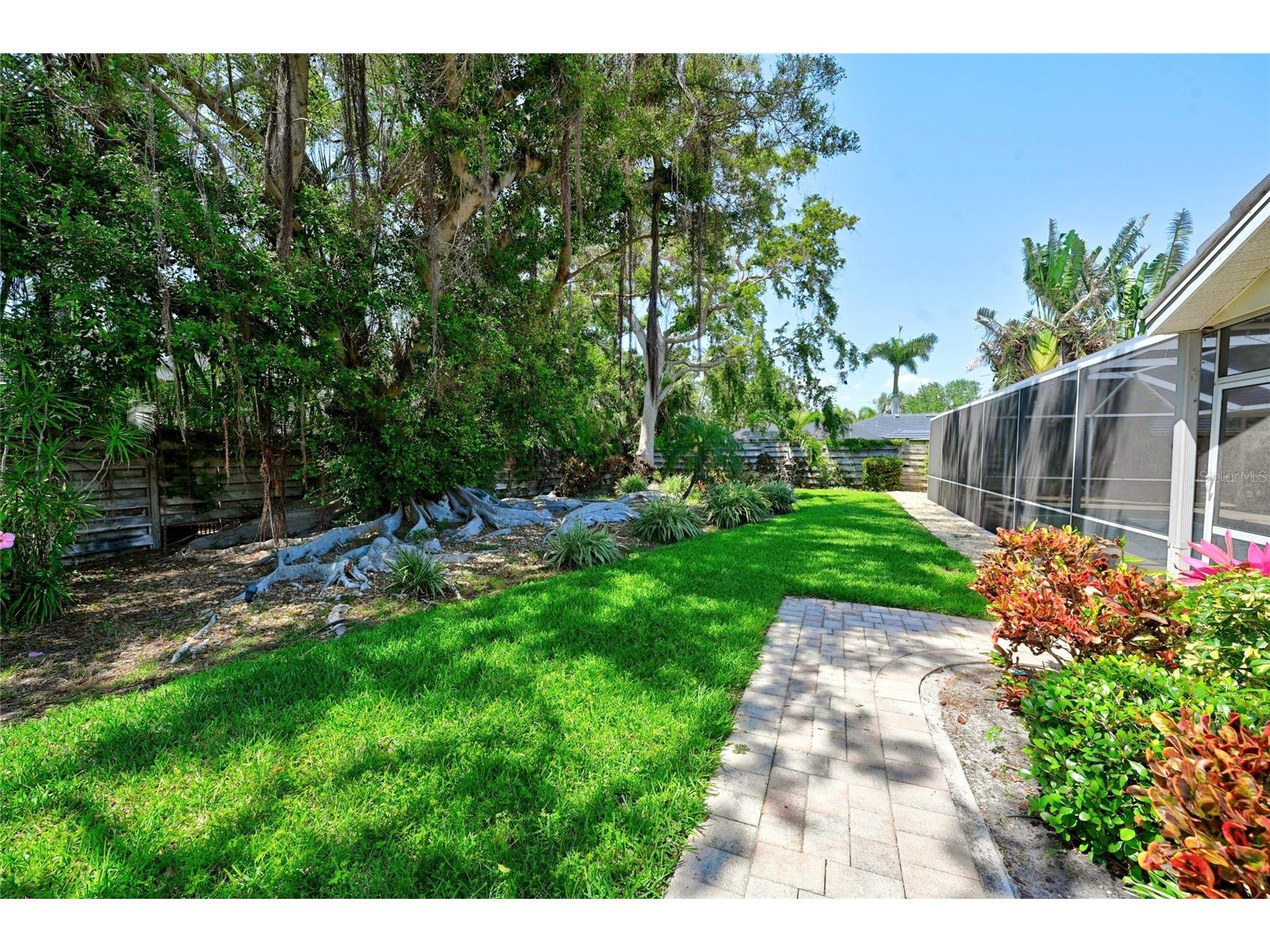 606 Owl Way Sarasota FL 34236 A4699271 image24