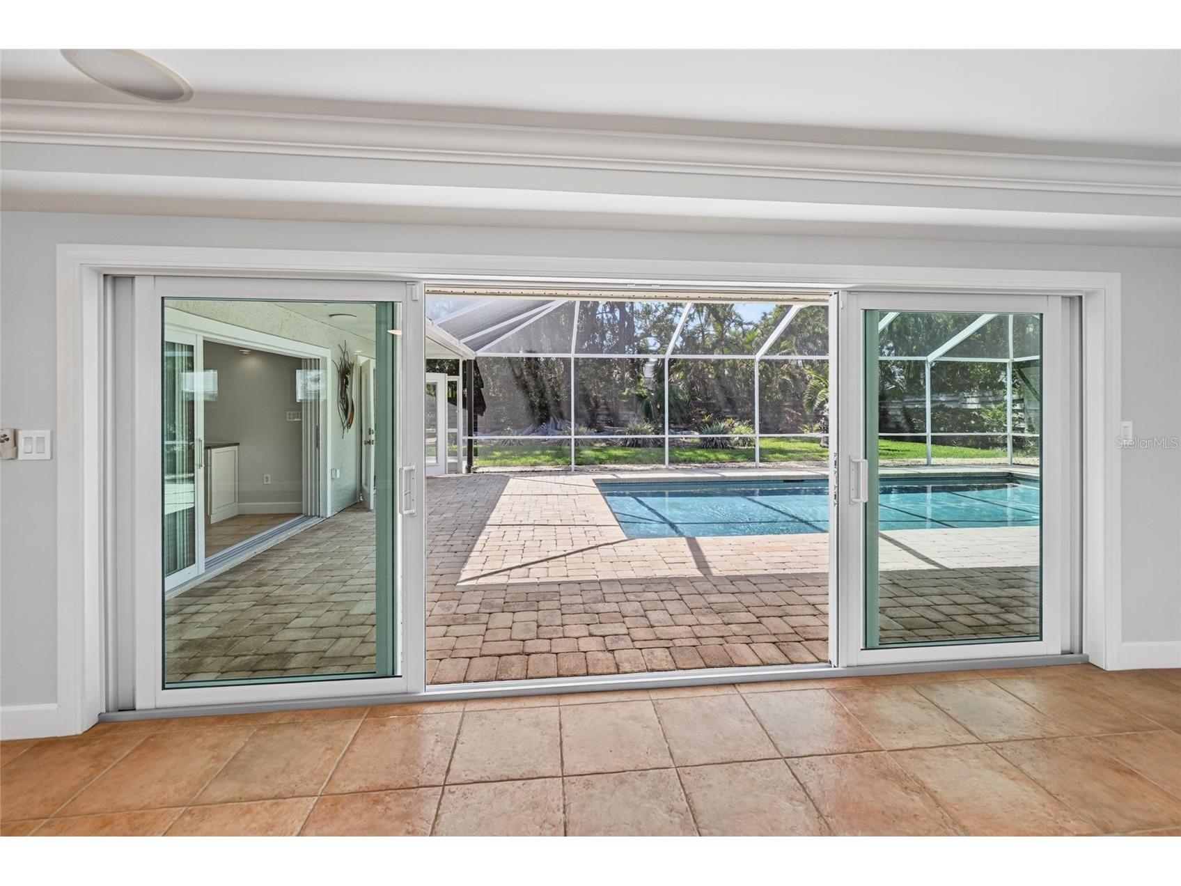 606 Owl Way Sarasota FL 34236 A4699271 image4