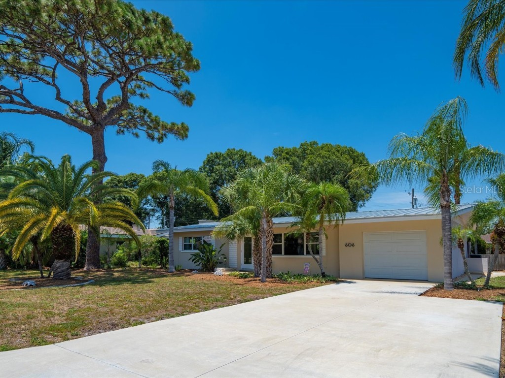 606 Palm Avenue Belleair FL 33756 U8204902 image1