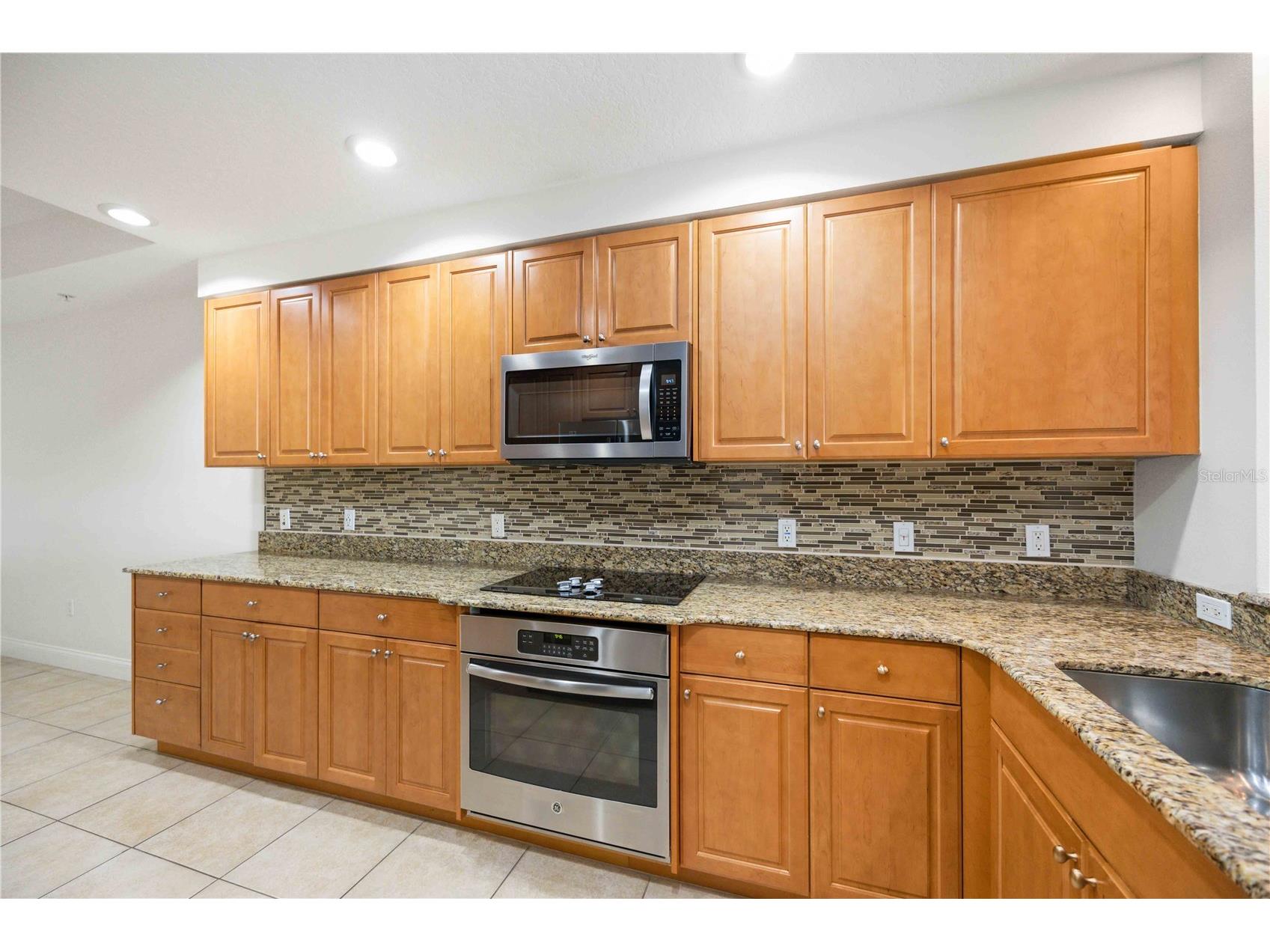 606 Riviera Dunes Way #302 Palmetto FL 34221 A4689983 image13