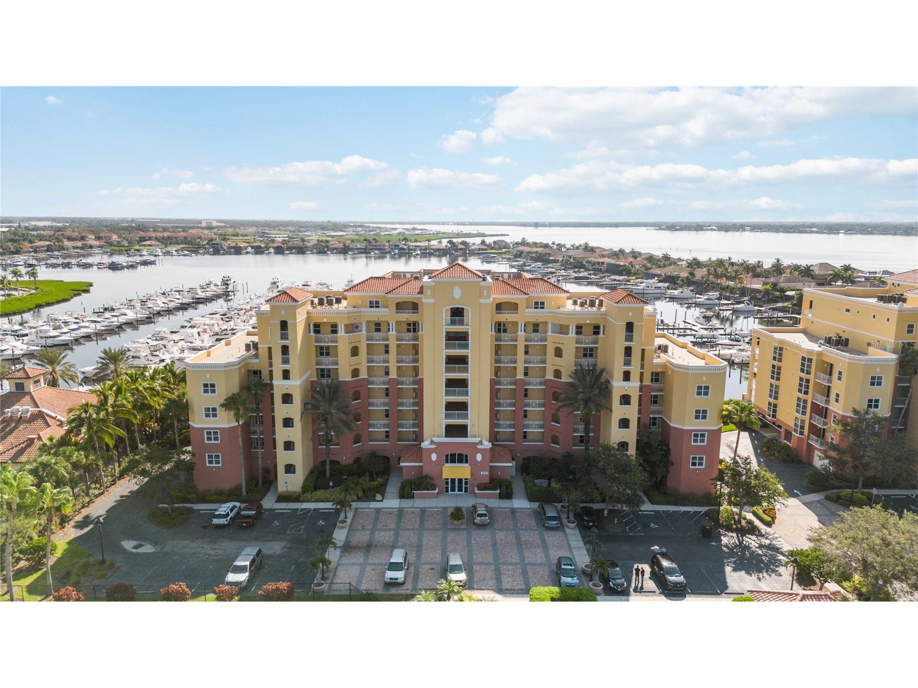 606 Riviera Dunes Way #302 Palmetto FL 34221 A4689983 image32