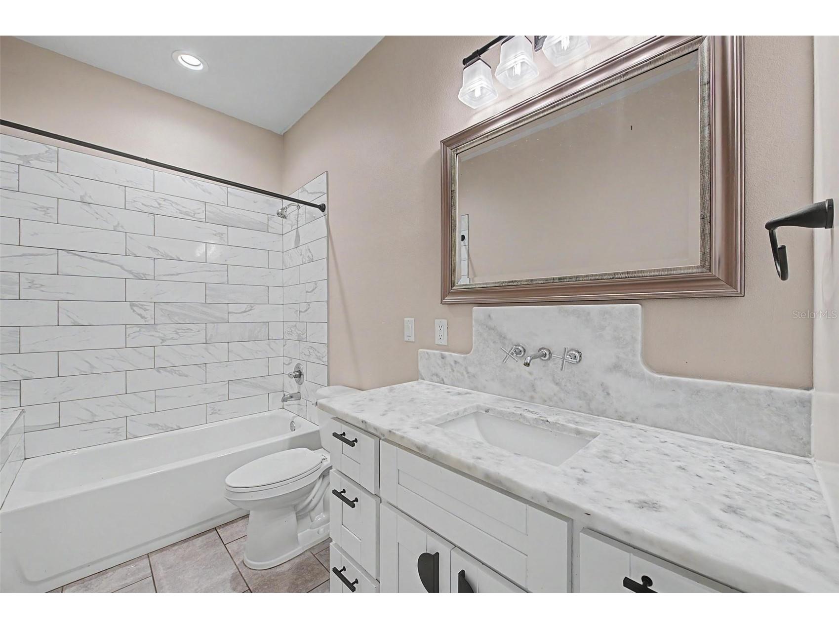 606 Royal Crest Drive Brandon FL 33511 L4963290 image23
