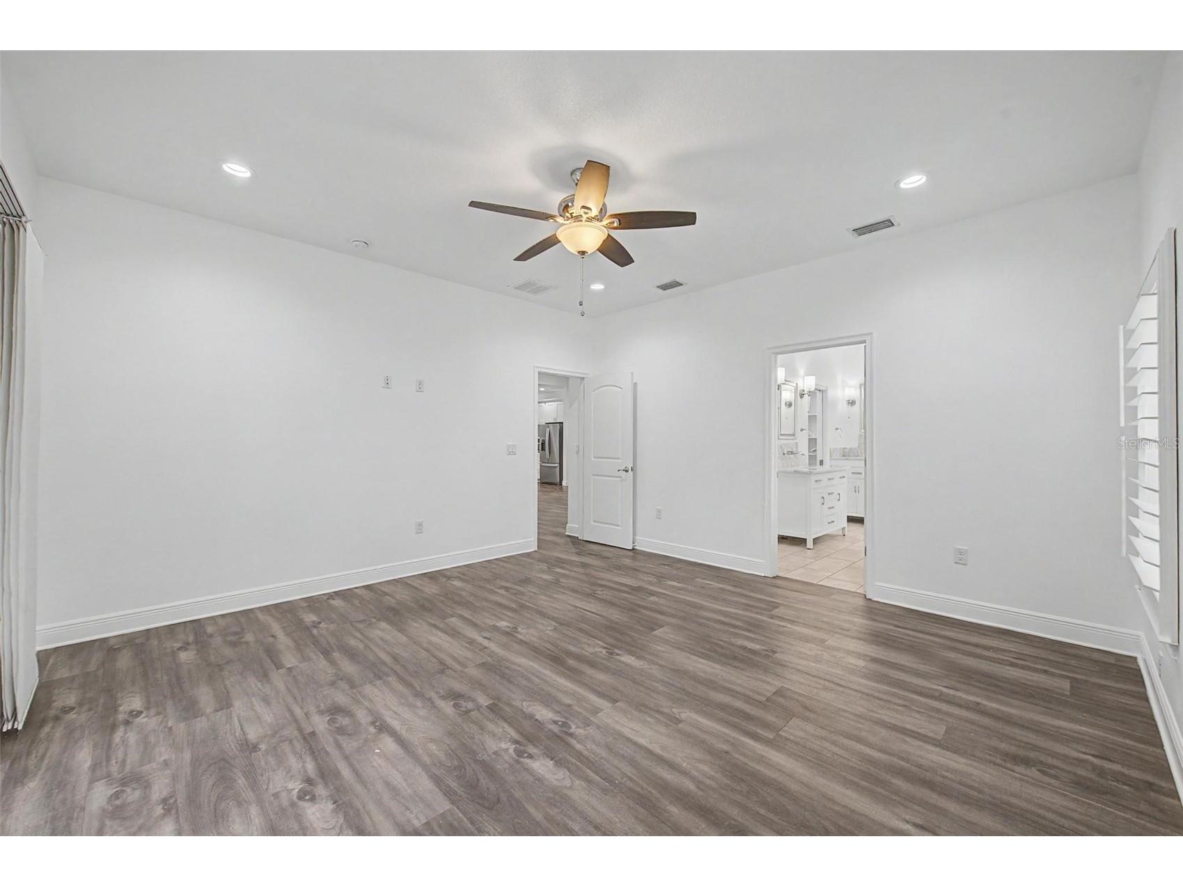 606 Royal Crest Drive Brandon FL 33511 L4963290 image25