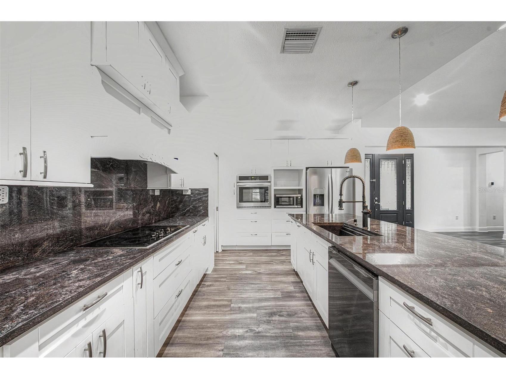 606 Royal Crest Drive Brandon FL 33511 L4963290 image9