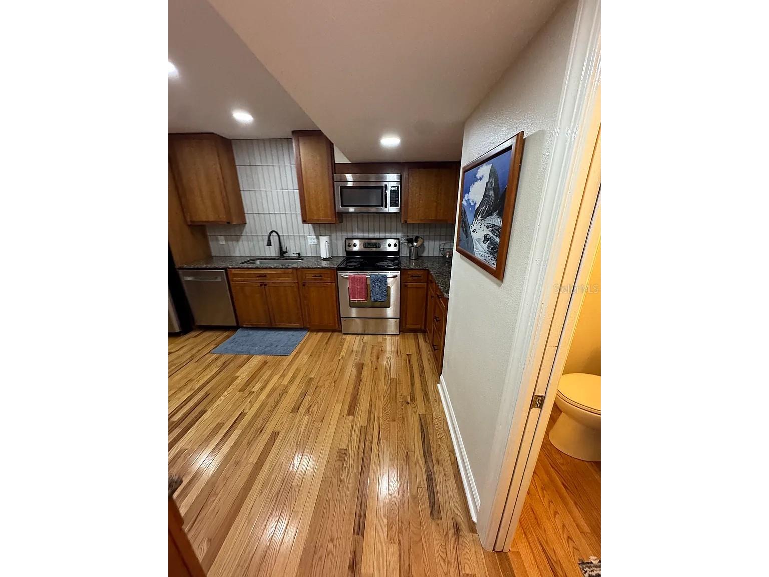 606 S Glen Avenue #9 Tampa FL 33609 TB8488272 image21