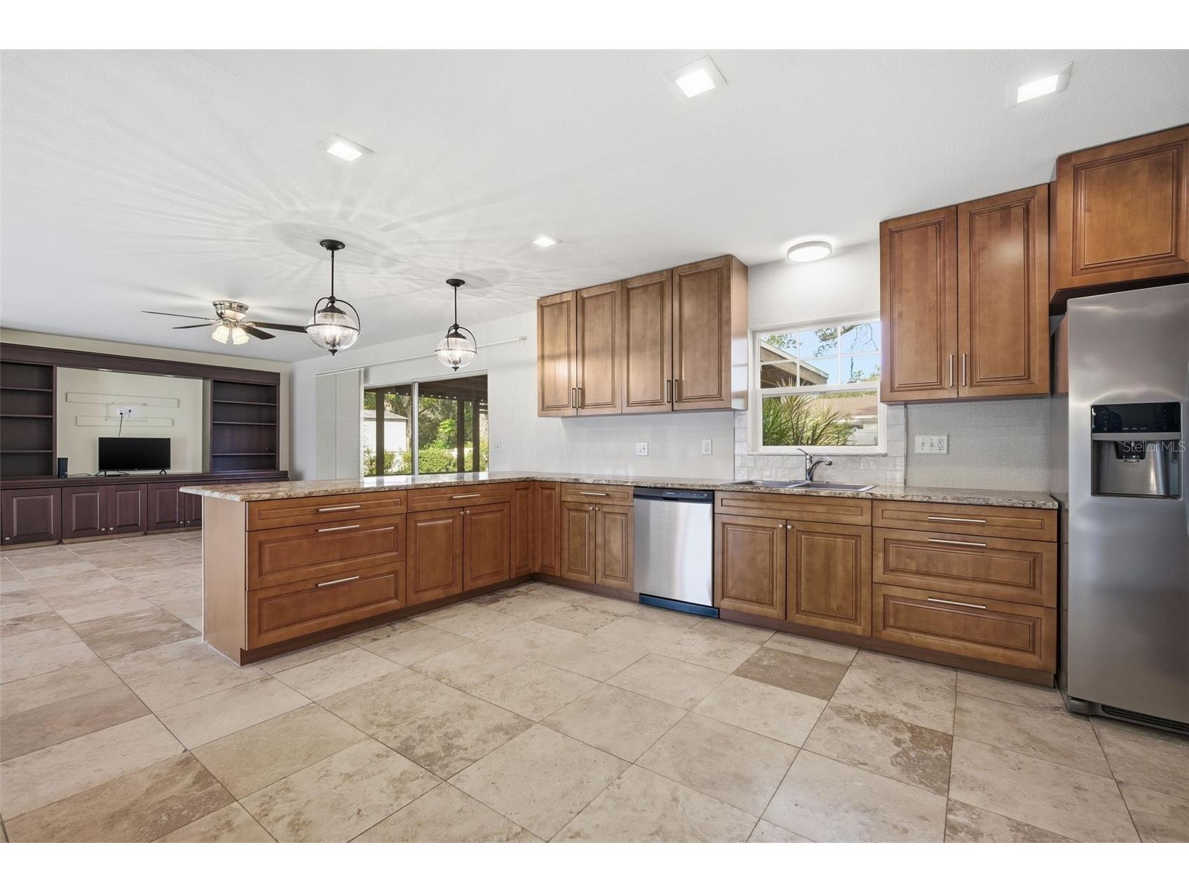 606 S Sylvan Drive Brandon FL 33510 TB8476740 image46
