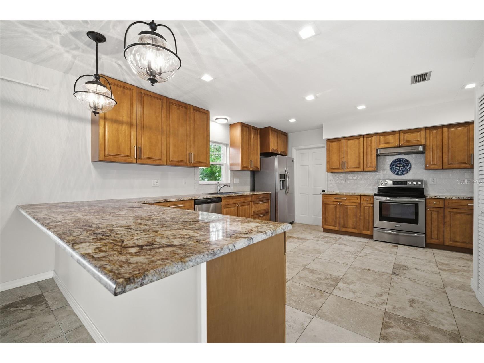 606 S Sylvan Drive Brandon FL 33510 TB8476740 image49