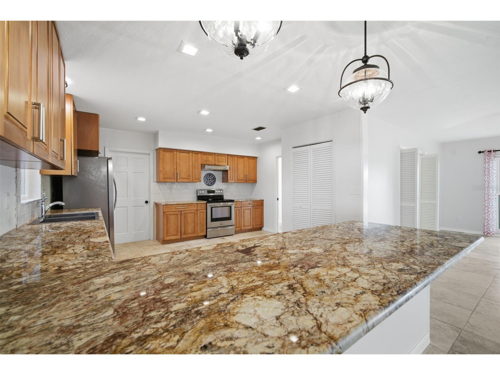 606 S Sylvan Drive Brandon FL 33510 TB8476740 image50