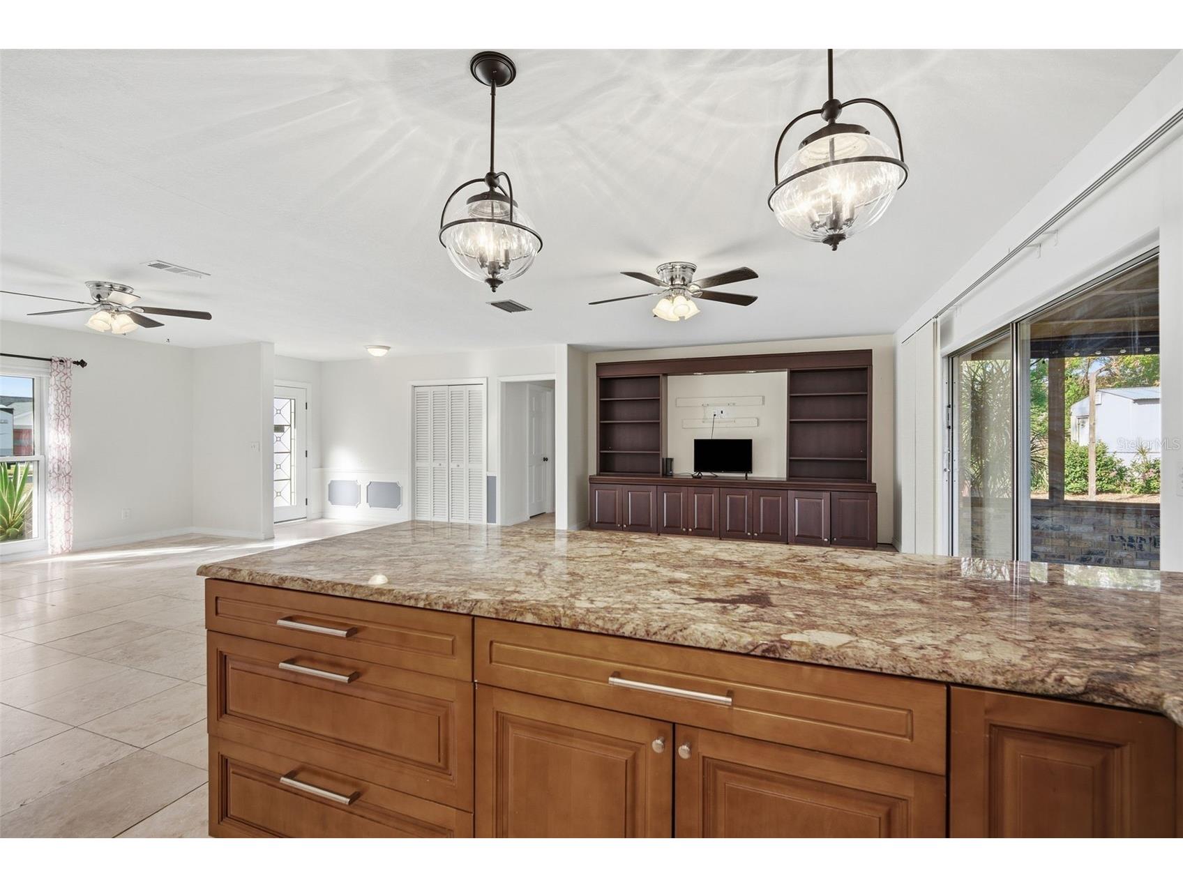606 S Sylvan Drive Brandon FL 33510 TB8476740 image54