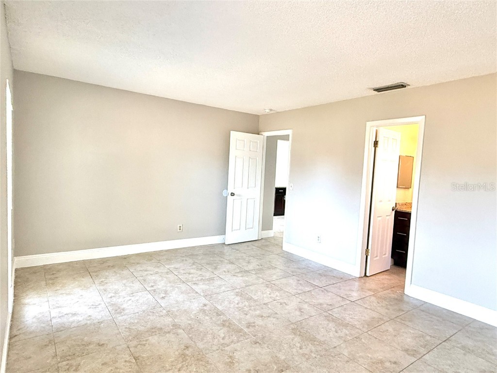 606 Sandy Creek Drive Brandon FL 33511 TB8457404 image15