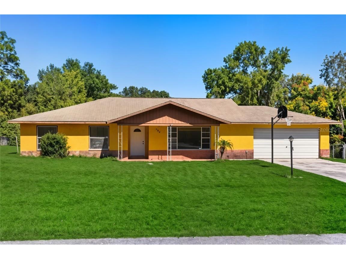 606 Water Road Ocala FL 34472 - Spring Lake OM702350 image1