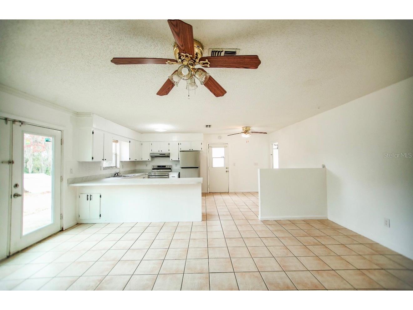 606 Water Road Ocala FL 34472 - Spring Lake OM725495 image6