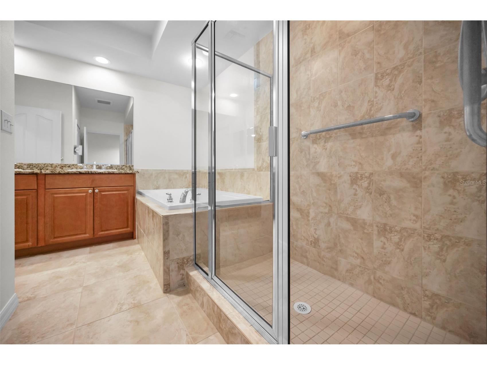 606 Wells Court #202 Clearwater FL 33756 TB8484472 image34