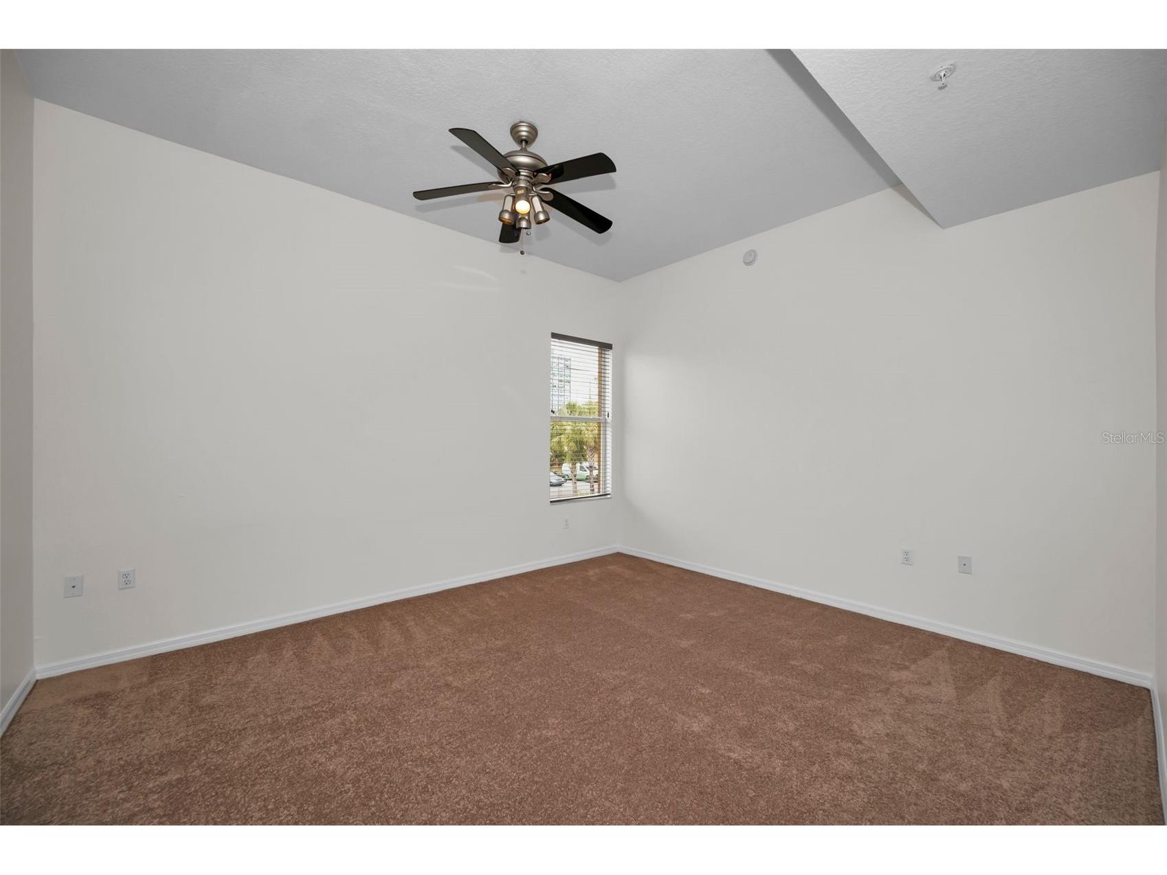 606 Wells Court #202 Clearwater FL 33756 TB8484472 image36