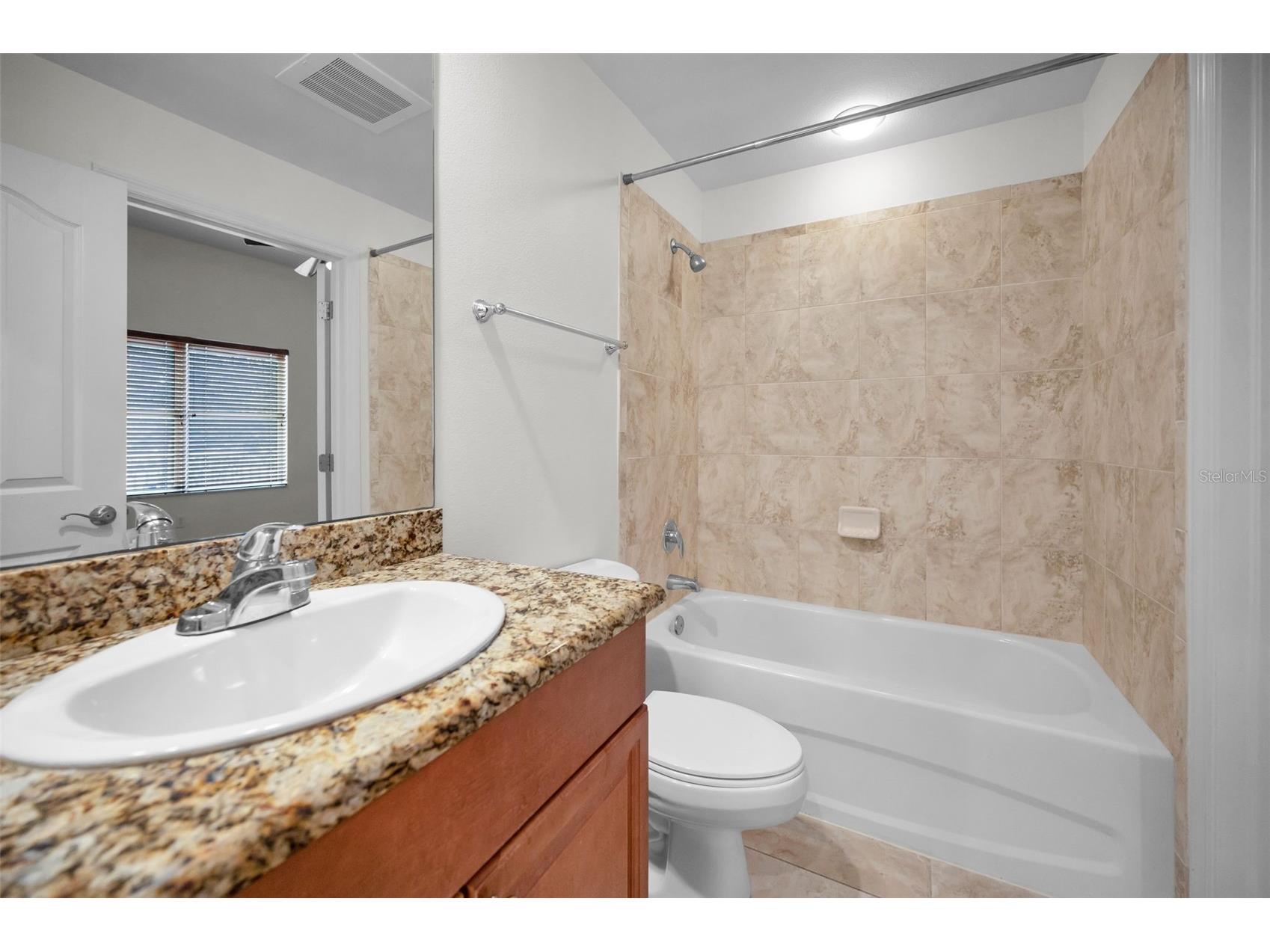 606 Wells Court #202 Clearwater FL 33756 TB8484472 image8