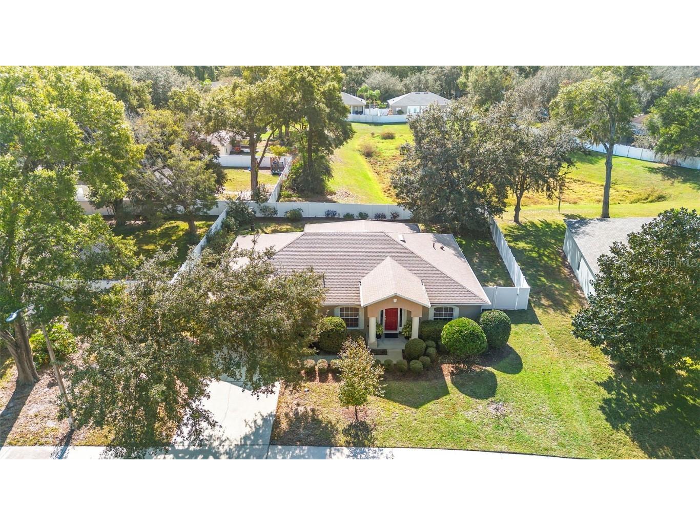 606 White Oak Way Deland FL 32720 V4946090 image8