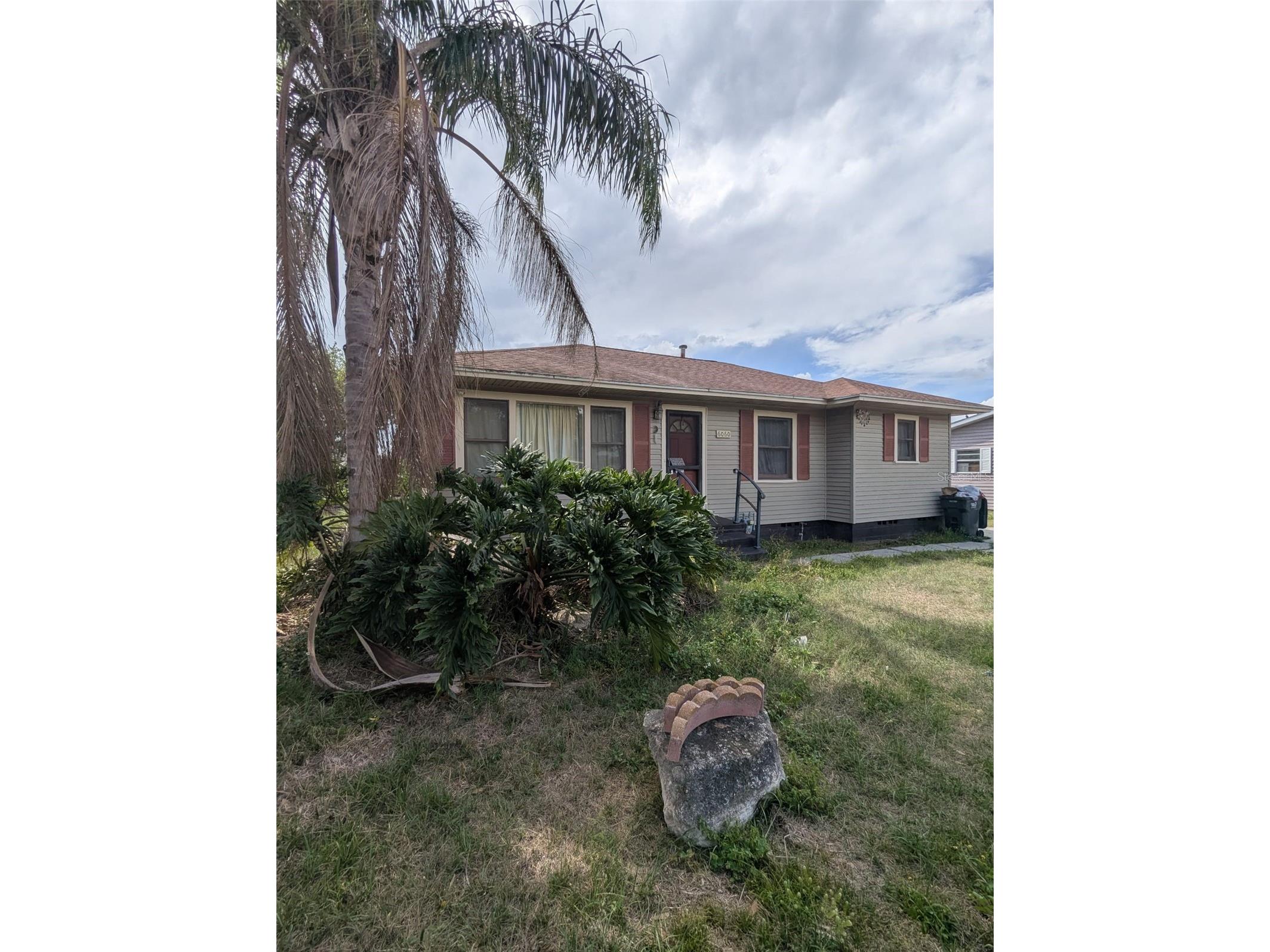 6060 32nd Street N Saint Petersburg FL 33714 P4938350 image1