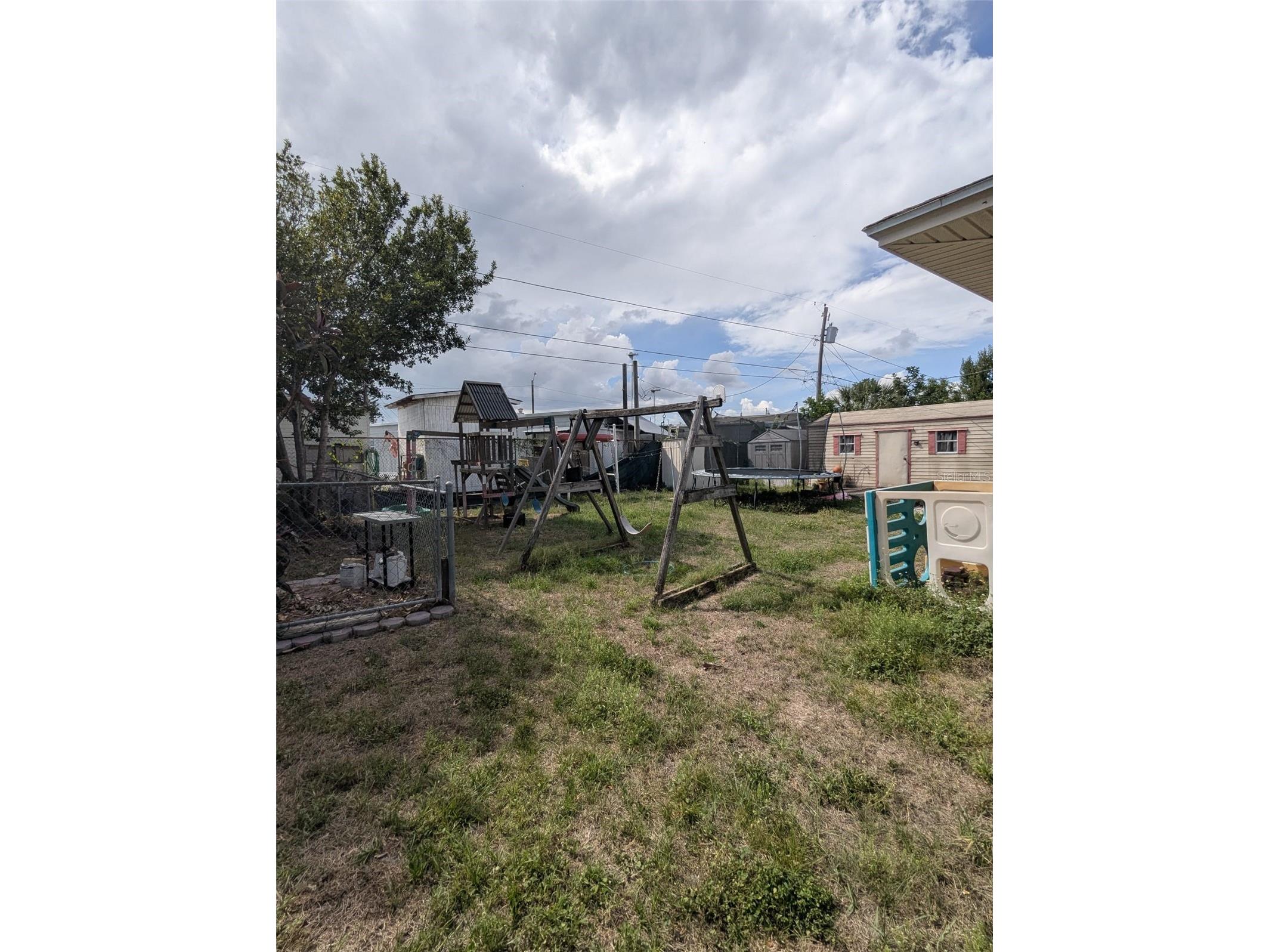 6060 32nd Street N Saint Petersburg FL 33714 P4938350 image3