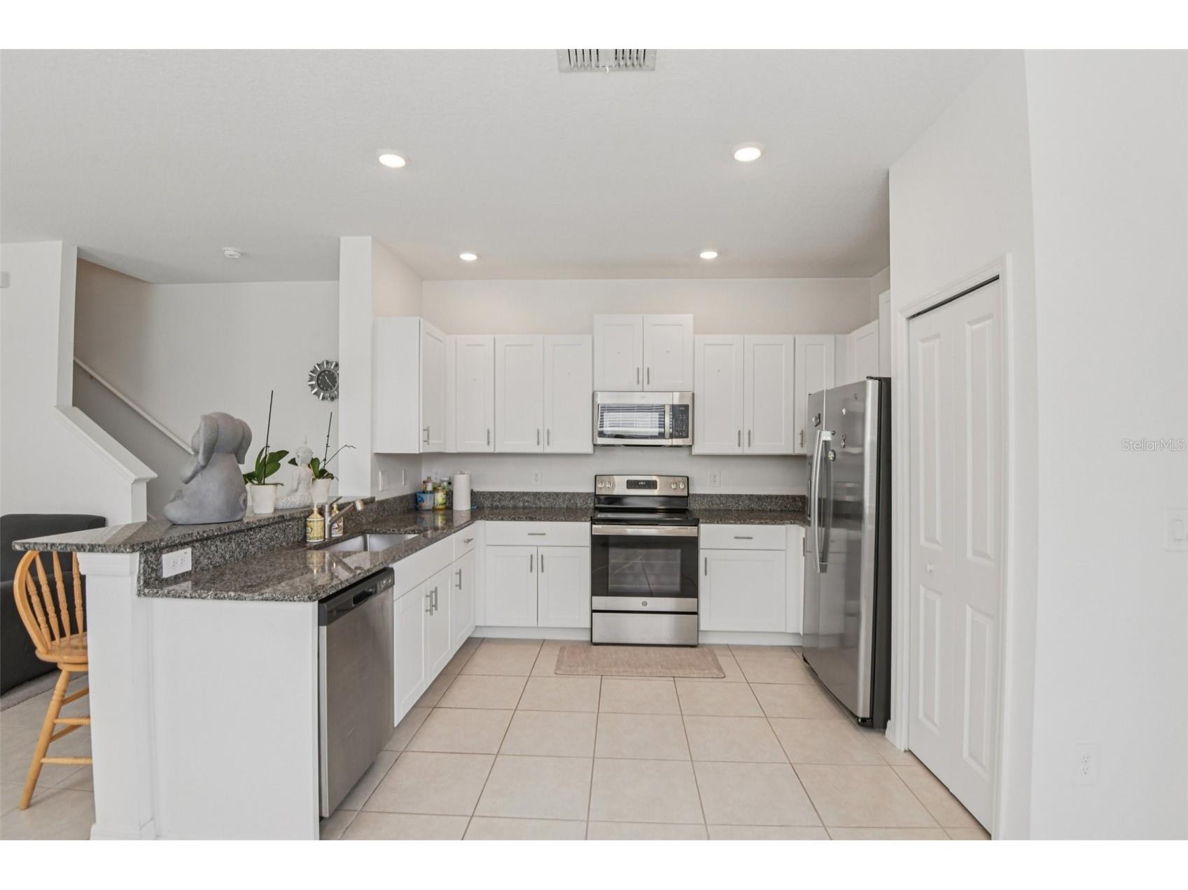 6060 Acara Lane Land O Lakes FL 34638 - LAKE THOMAS TB8470507 image7