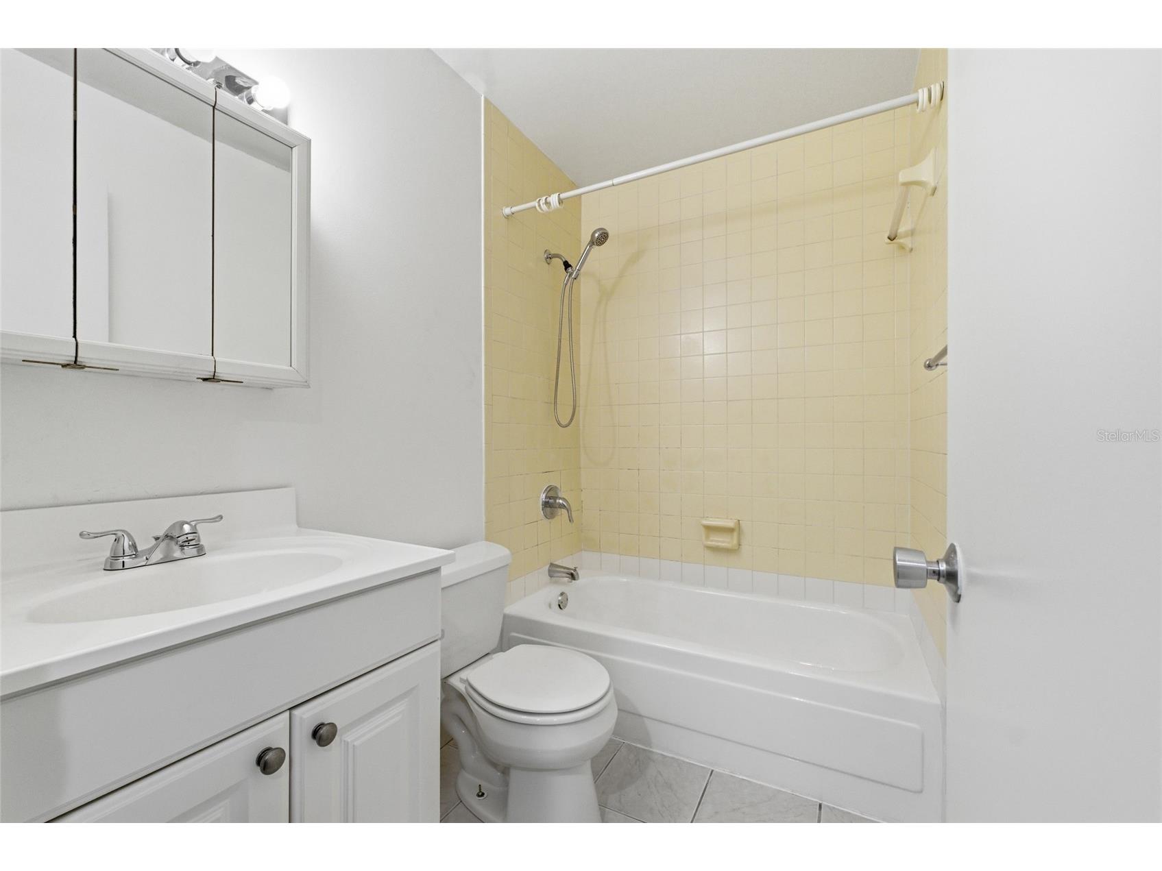 6060 Peregrine Avenue #17E Orlando FL 32819 G5110859 image13