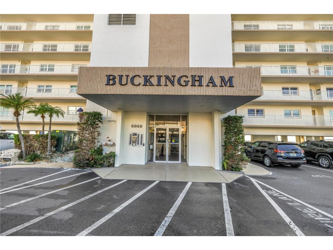 6060 Shore Boulevard S #106 Gulfport FL 33707 - BOCA CIEGA BAY TB8441040 image3
