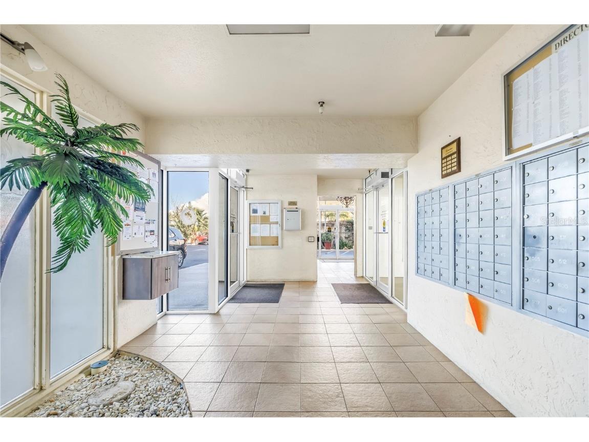 6060 Shore Boulevard S #106 Gulfport FL 33707 - BOCA CIEGA BAY TB8441040 image4