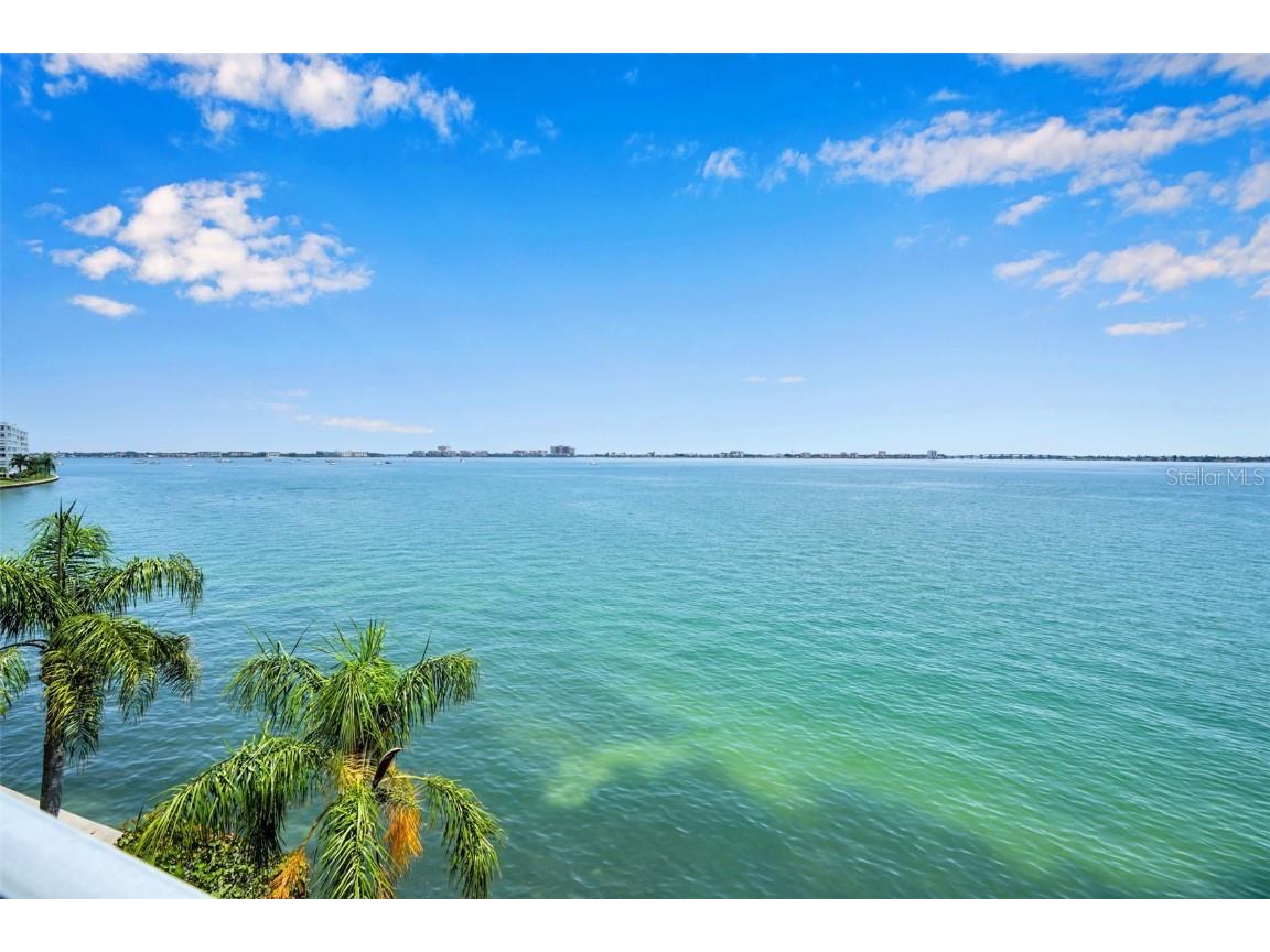 6060 Shore Boulevard S #307 Gulfport FL 33707 - BOCA CIEGA BAY U8202656 image1