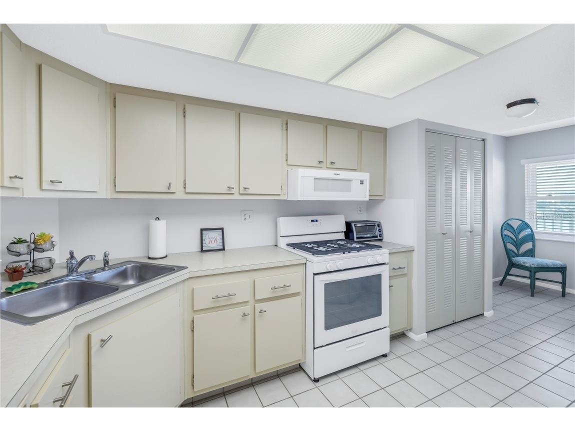 6060 Shore Boulevard S #510 Gulfport FL 33707 TB8300642 image14