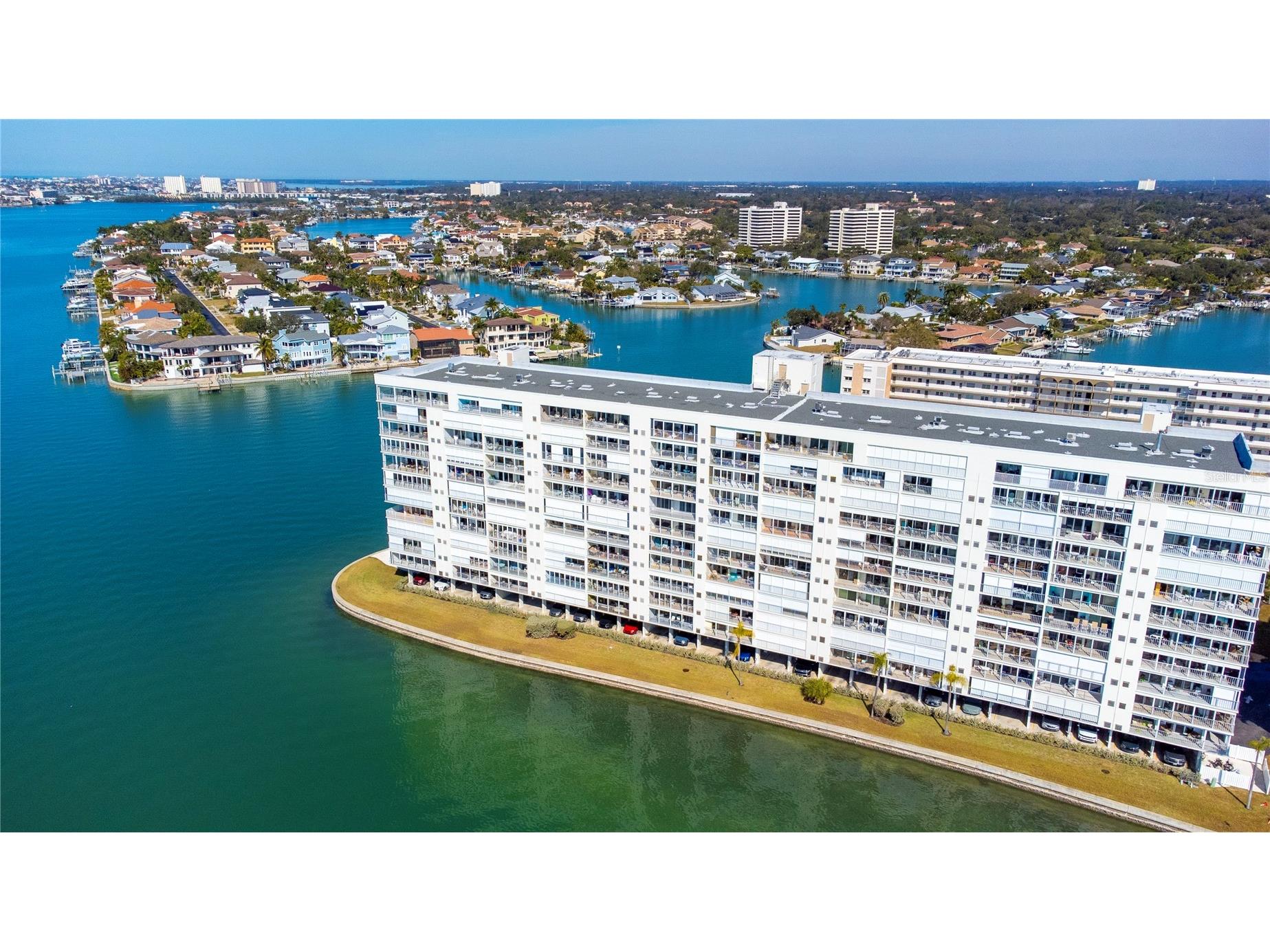 6060 Shore Boulevard S #906 Gulfport FL 33707 - BOCA CIEGA BAY TB8472305 image2