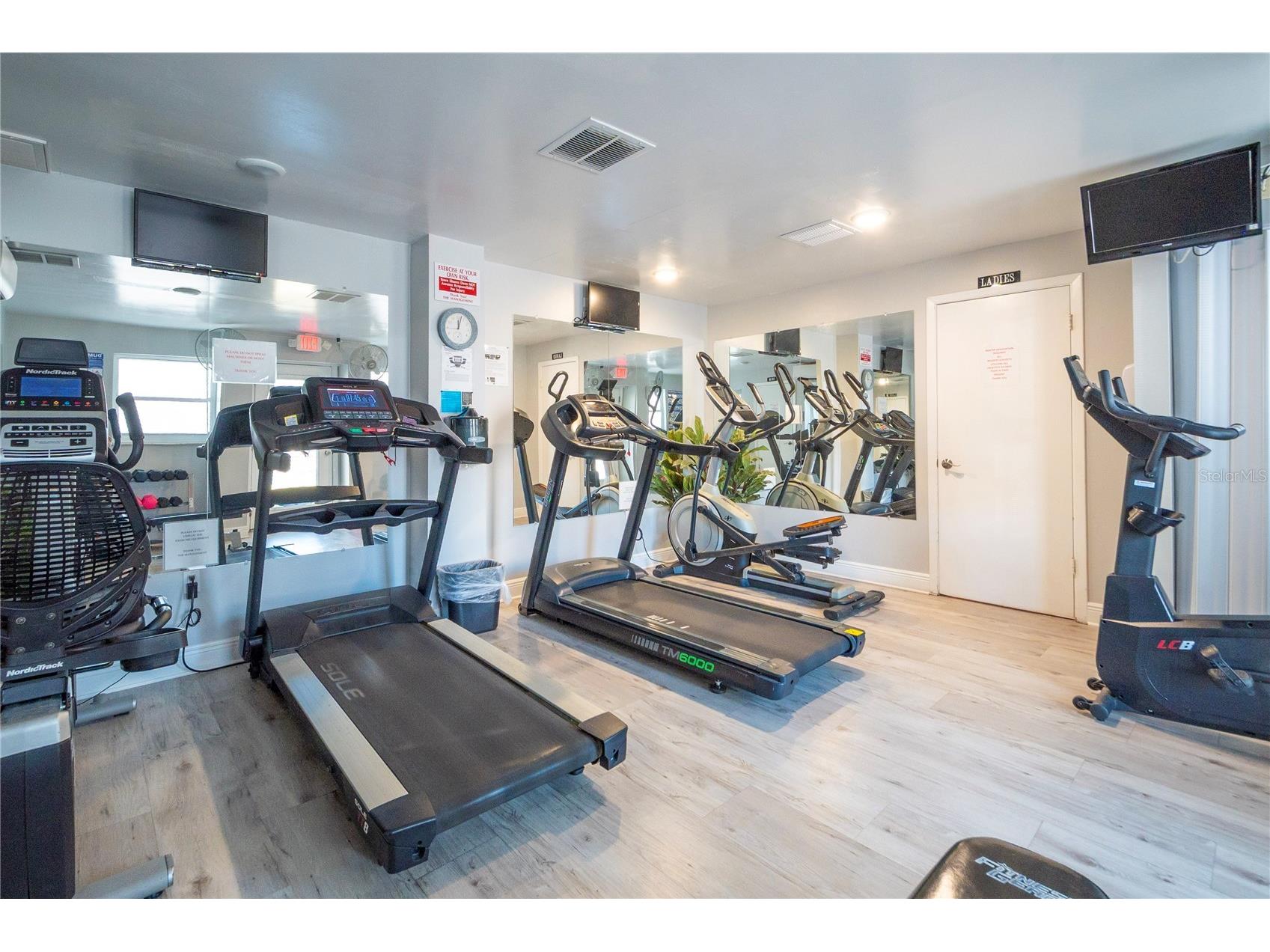 6060 Shore Boulevard S #906 Gulfport FL 33707 - BOCA CIEGA BAY TB8472305 image39