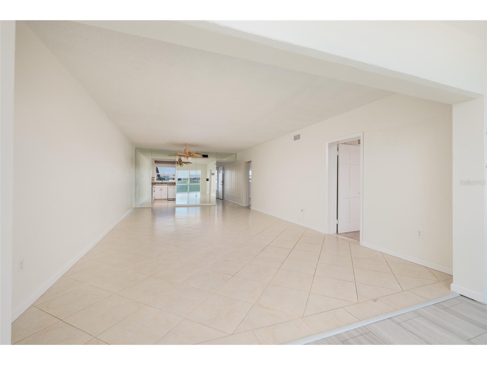 6061 2nd Street E #55 Saint Pete Beach FL 33706 - BOCA CIEGA BAY TB8441805 image19