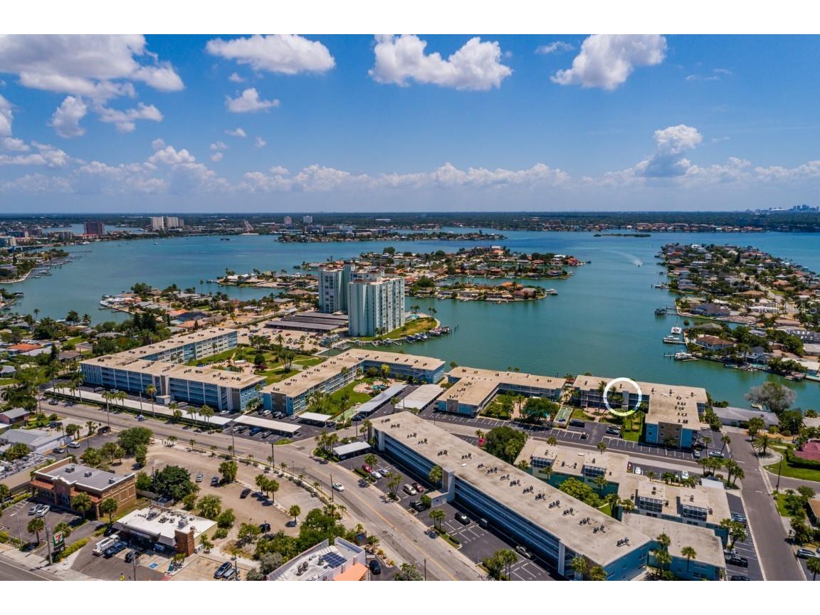 6061 2nd Street E #56 Saint Pete Beach FL 33706 - BOCA CIEGA BAY TB8357977 image1