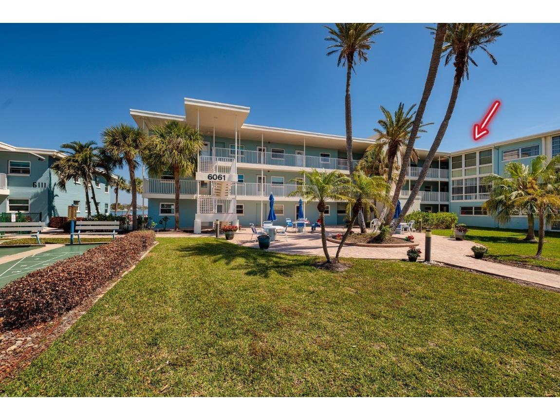 6061 2nd Street E #61 Saint Pete Beach FL 33706 - BOCA CIEGA BAY TB8377436 image1