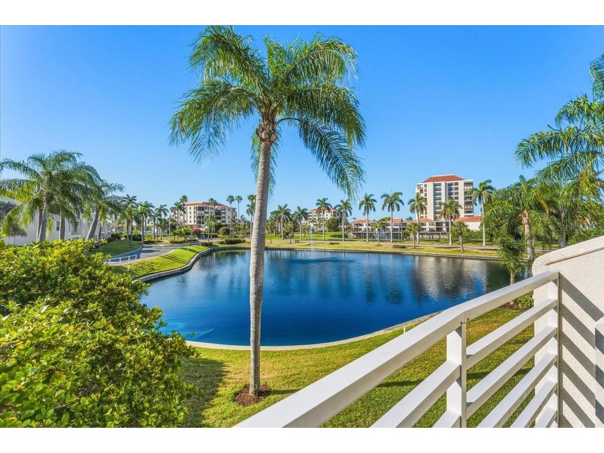 6061 Bahia Del Mar Boulevard #207 Saint Petersburg FL 33715 TB8498372 image1