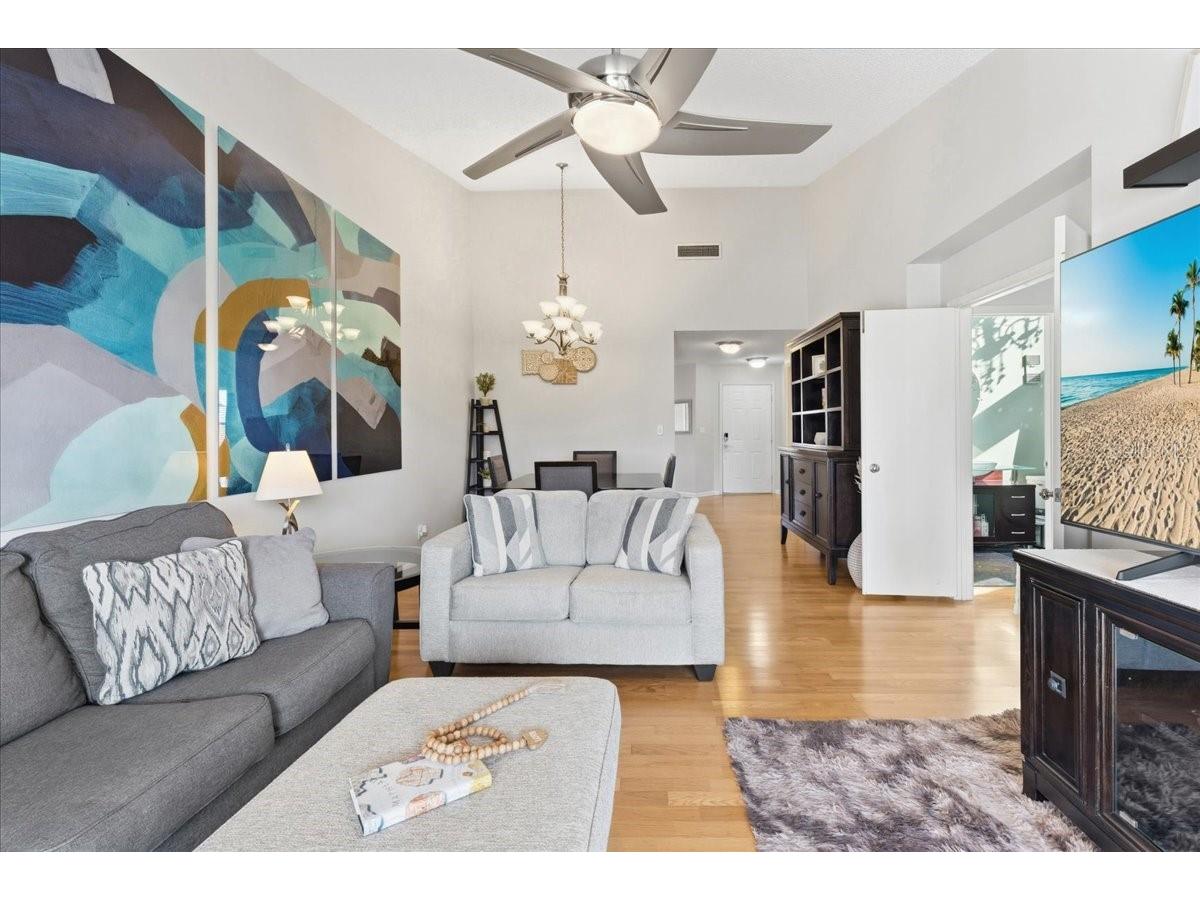 6061 Bahia Del Mar Boulevard #207 Saint Petersburg FL 33715 TB8498372 image10