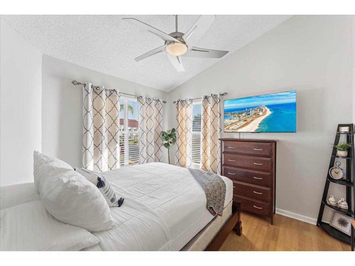 6061 Bahia Del Mar Boulevard #207 Saint Petersburg FL 33715 TB8498372 image18