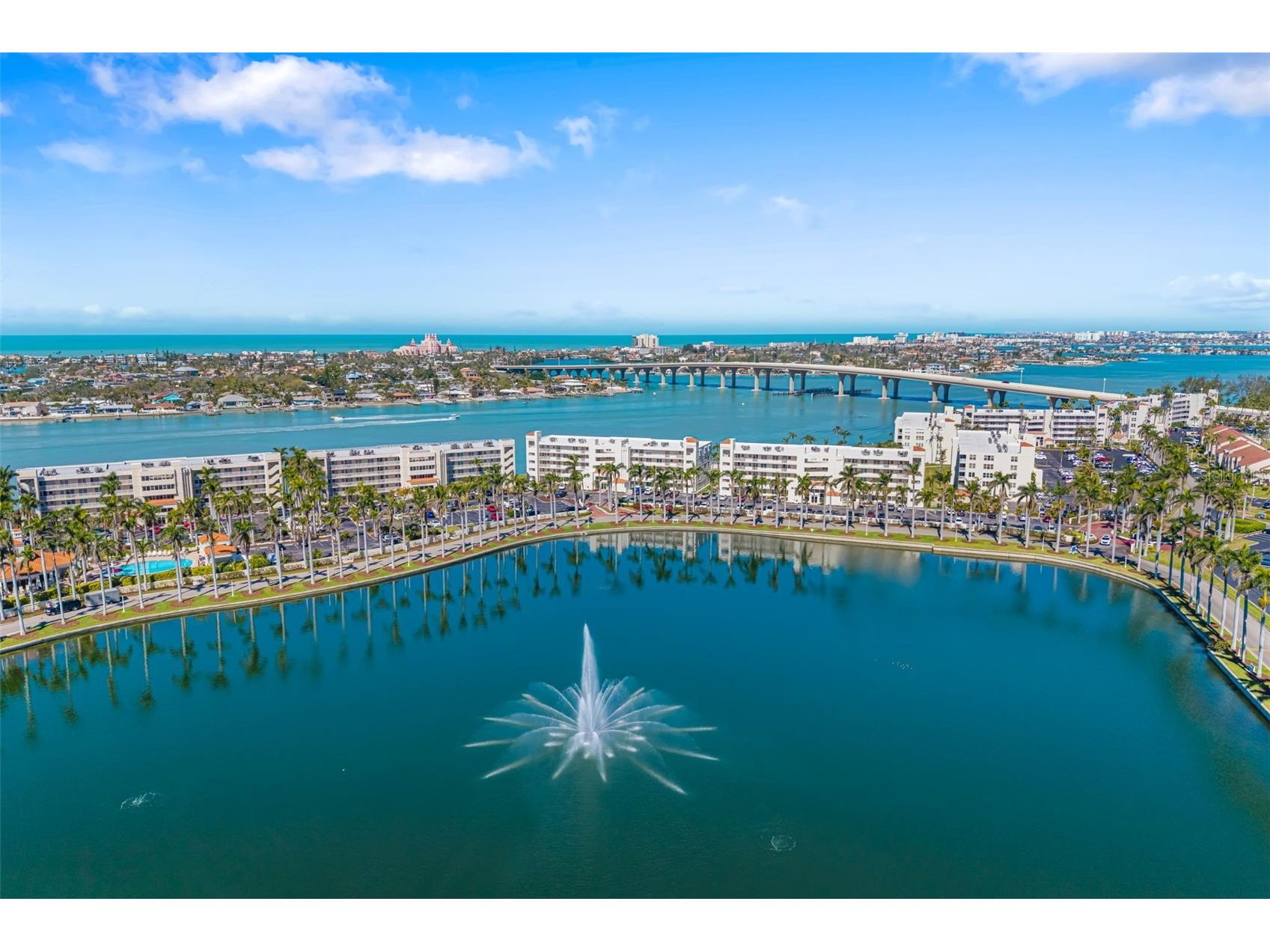 6061 Bahia Del Mar Circle #442 Saint Petersburg FL 33715 - BOCA CIEGA BAY TB8480299 image1