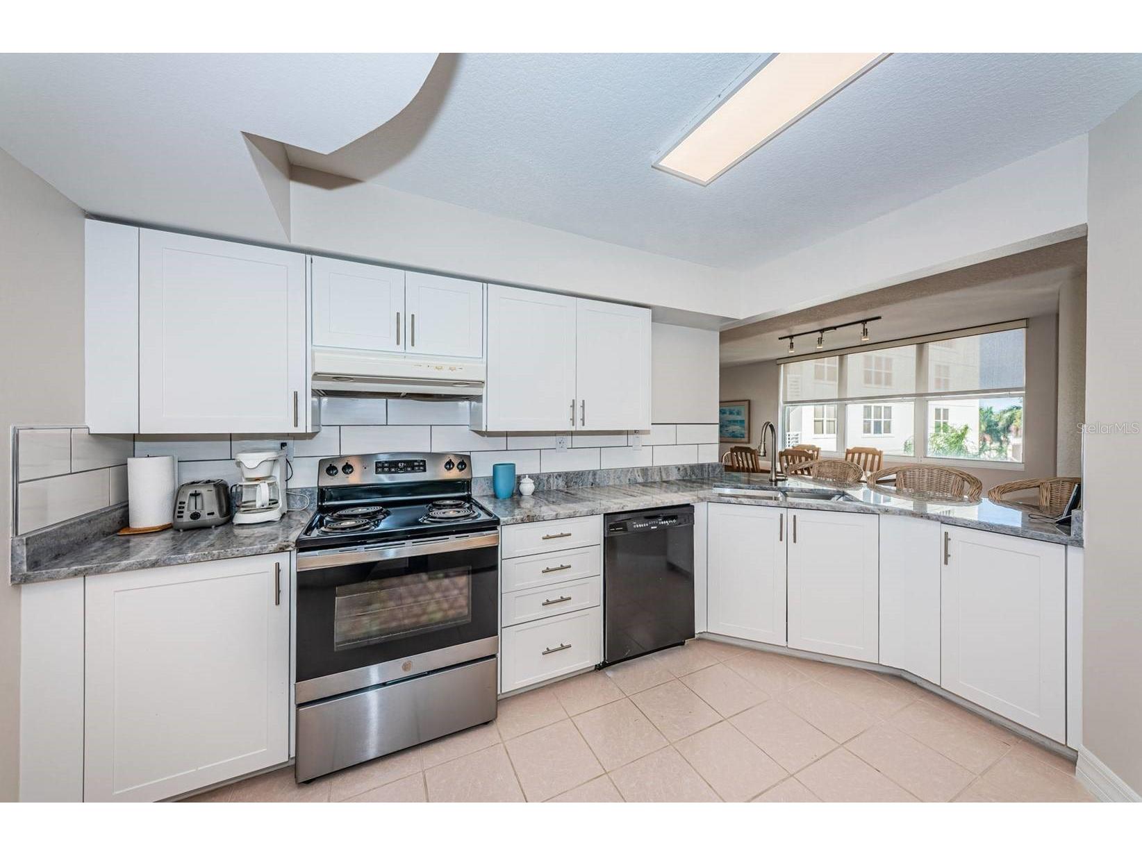 6061 Bahia Del Mar Circle #448 Saint Petersburg FL 33715 TB8474205 image4