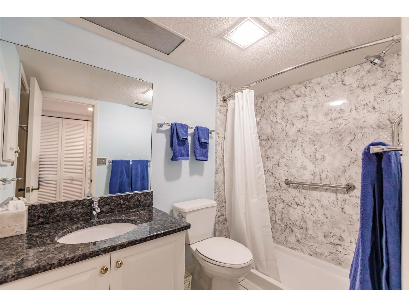 6061 E Peppertree Way #116 Sarasota FL 34242 TB8470936 image3