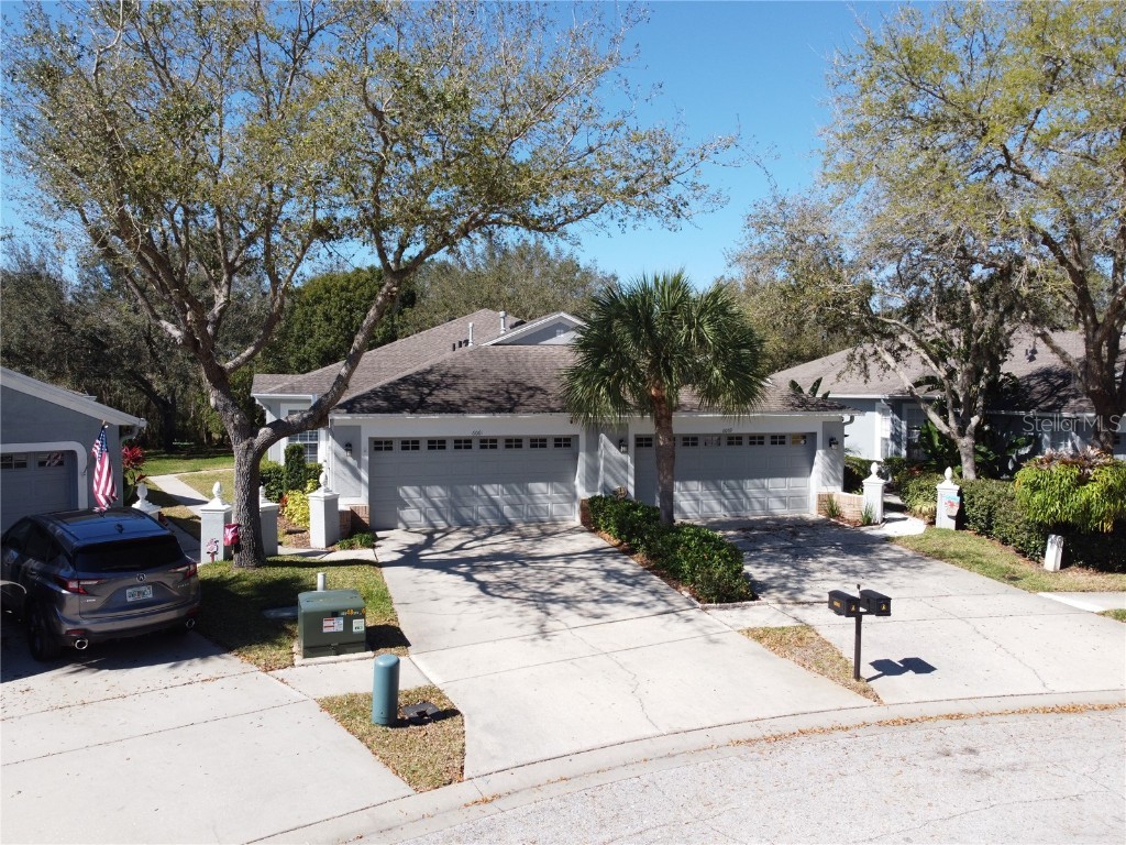 6061 Sandhill Ridge Drive Lithia FL 33547 T3506077 image1