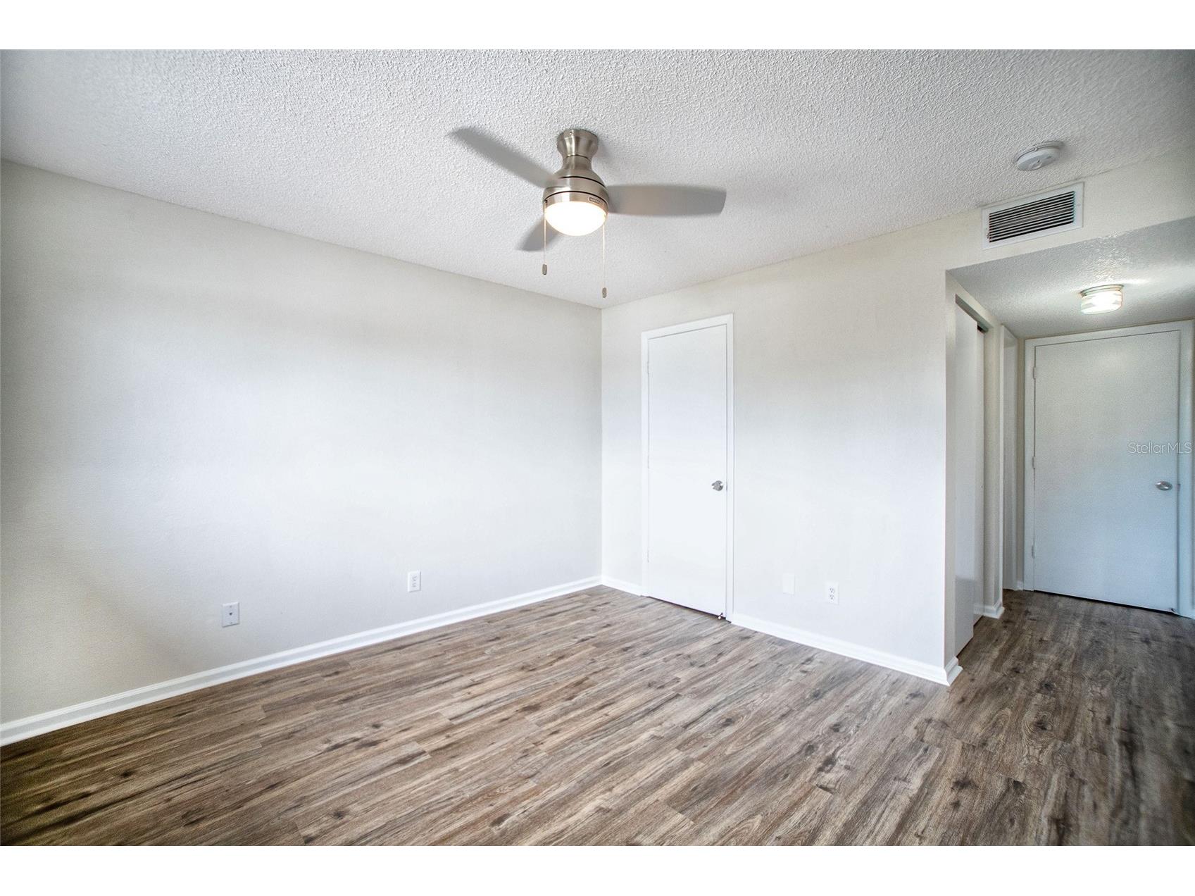 6062 22nd Avenue N #5 Saint Petersburg FL 33710 TB8408610 image10