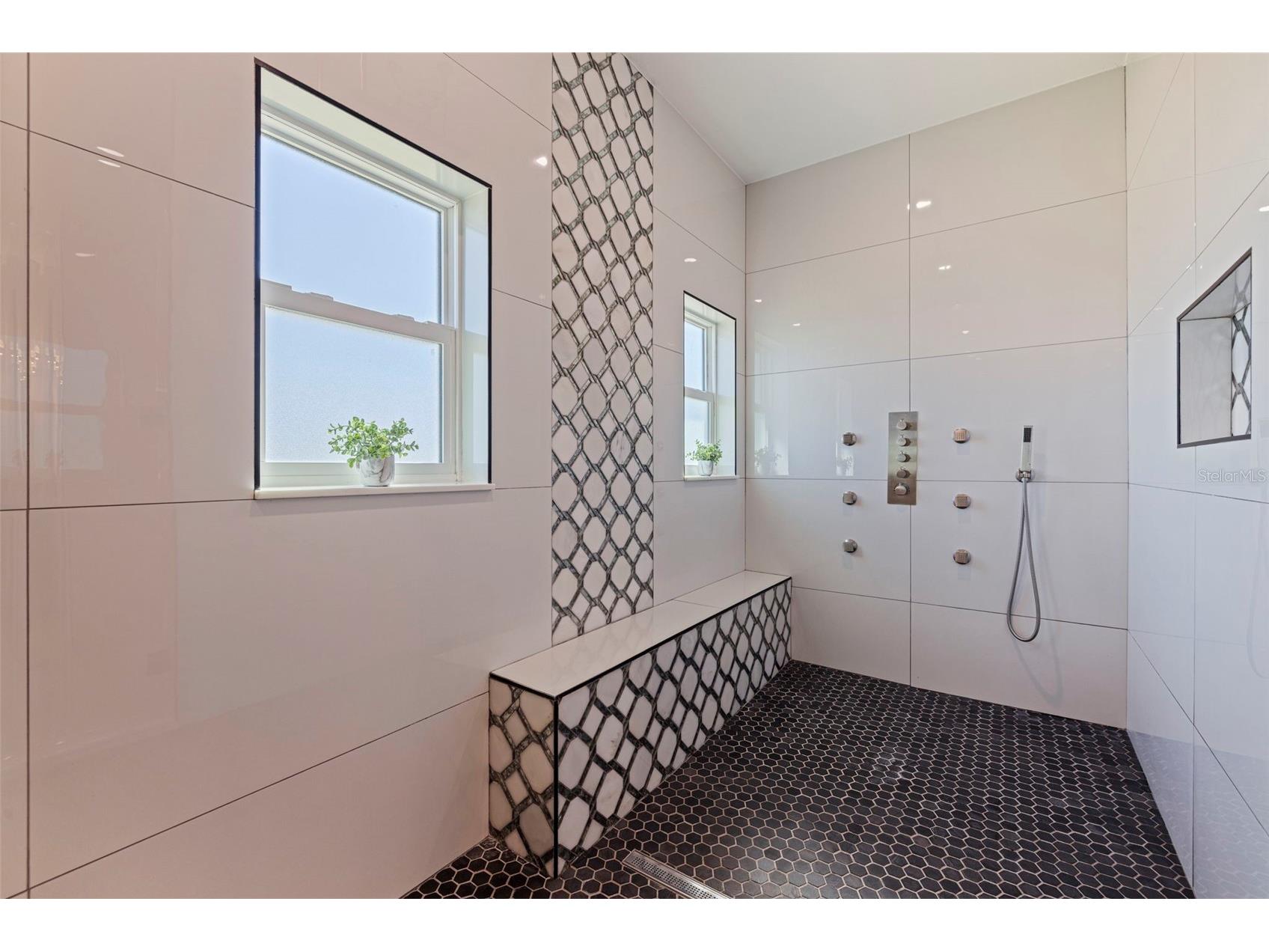 6062 Bayou Grande Boulevard NE Saint Petersburg FL 33703 TB8467428 image42