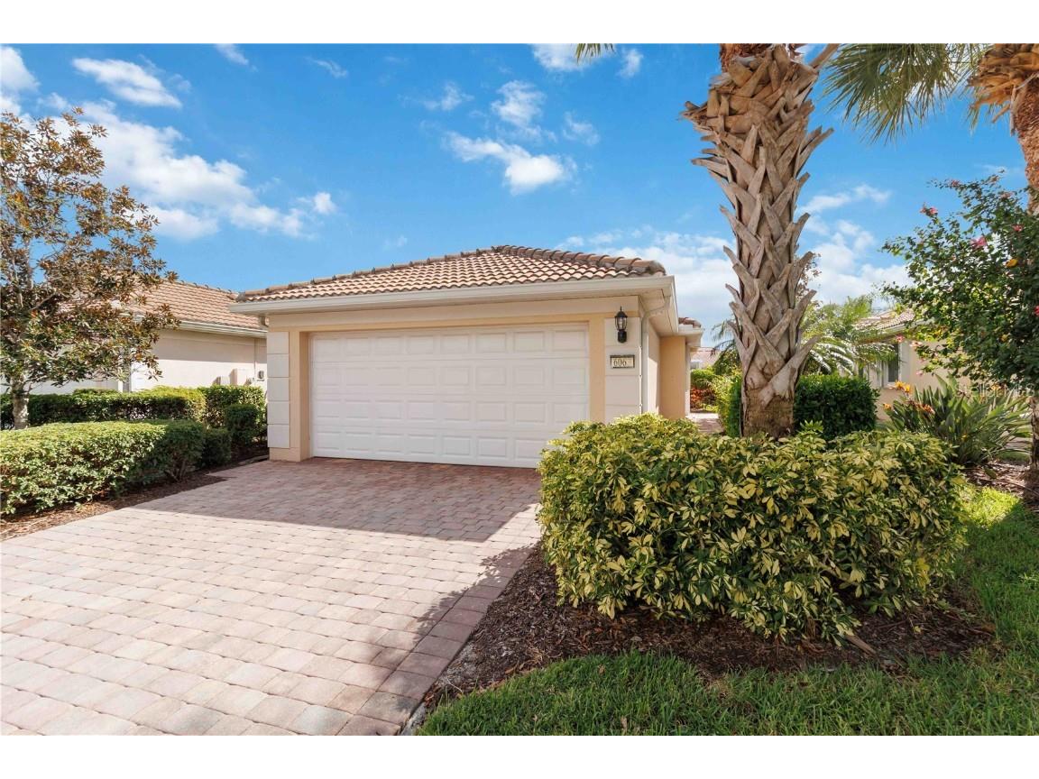 6063 Benevento Drive Sarasota FL 34238 A4667744 image1