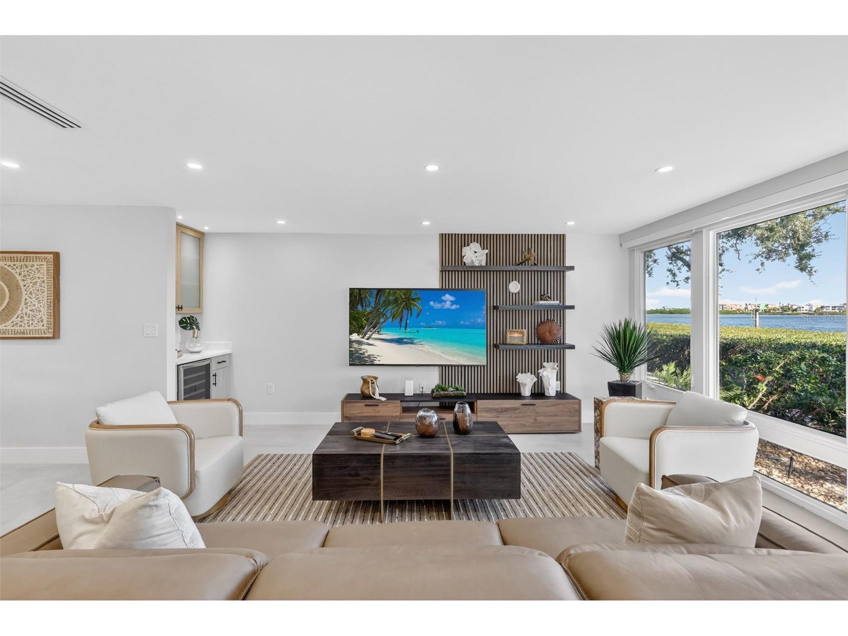 6063 E Peppertree Way #111 Sarasota FL 34242 - INTERCOSTAL WATERWAY A4678611 image12