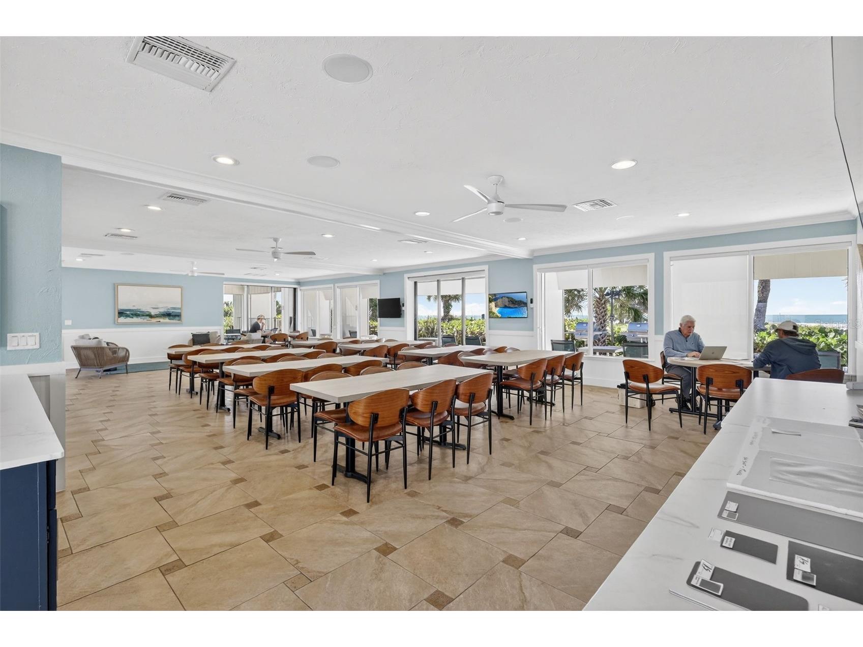 6063 E Peppertree Way #111 Sarasota FL 34242 - INTERCOSTAL WATERWAY A4678611 image44