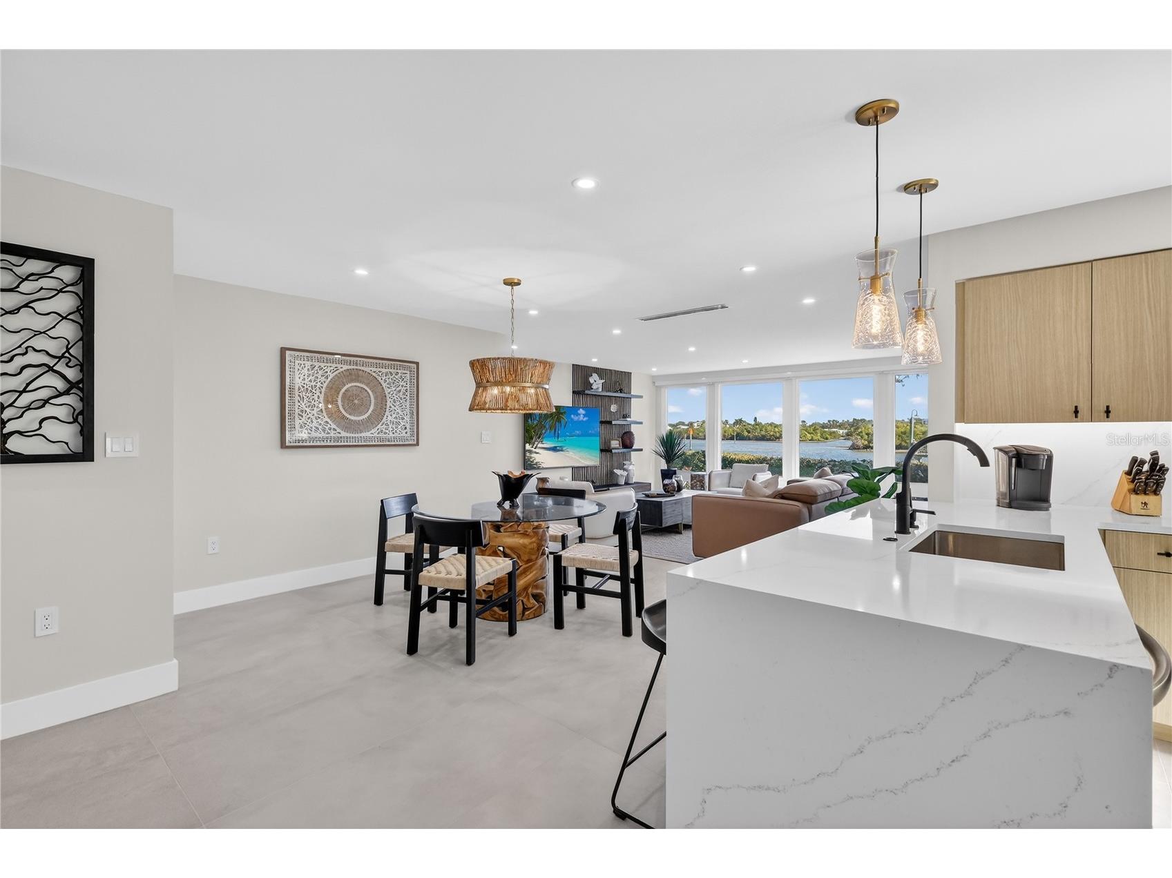 6063 E Peppertree Way #111 Sarasota FL 34242 - INTERCOSTAL WATERWAY A4678611 image7