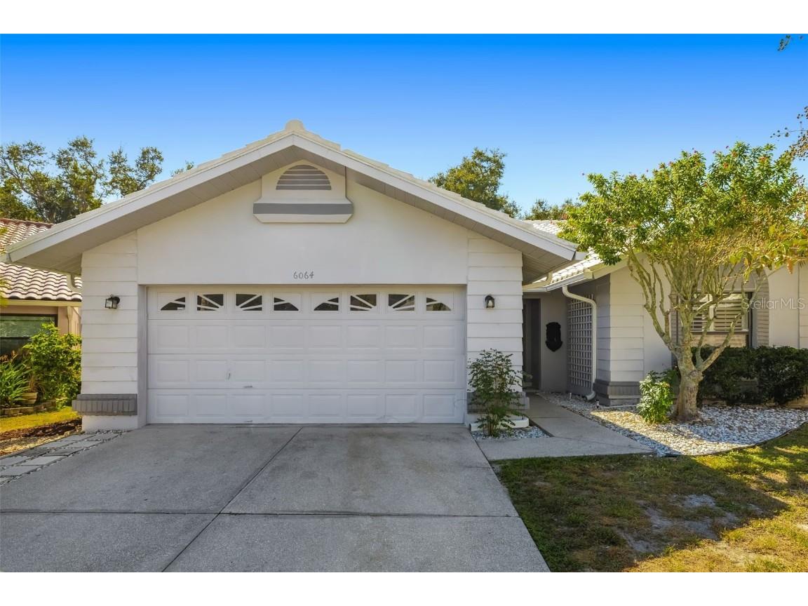 6064 Marella Drive Sarasota FL 34243 A4670954 image1