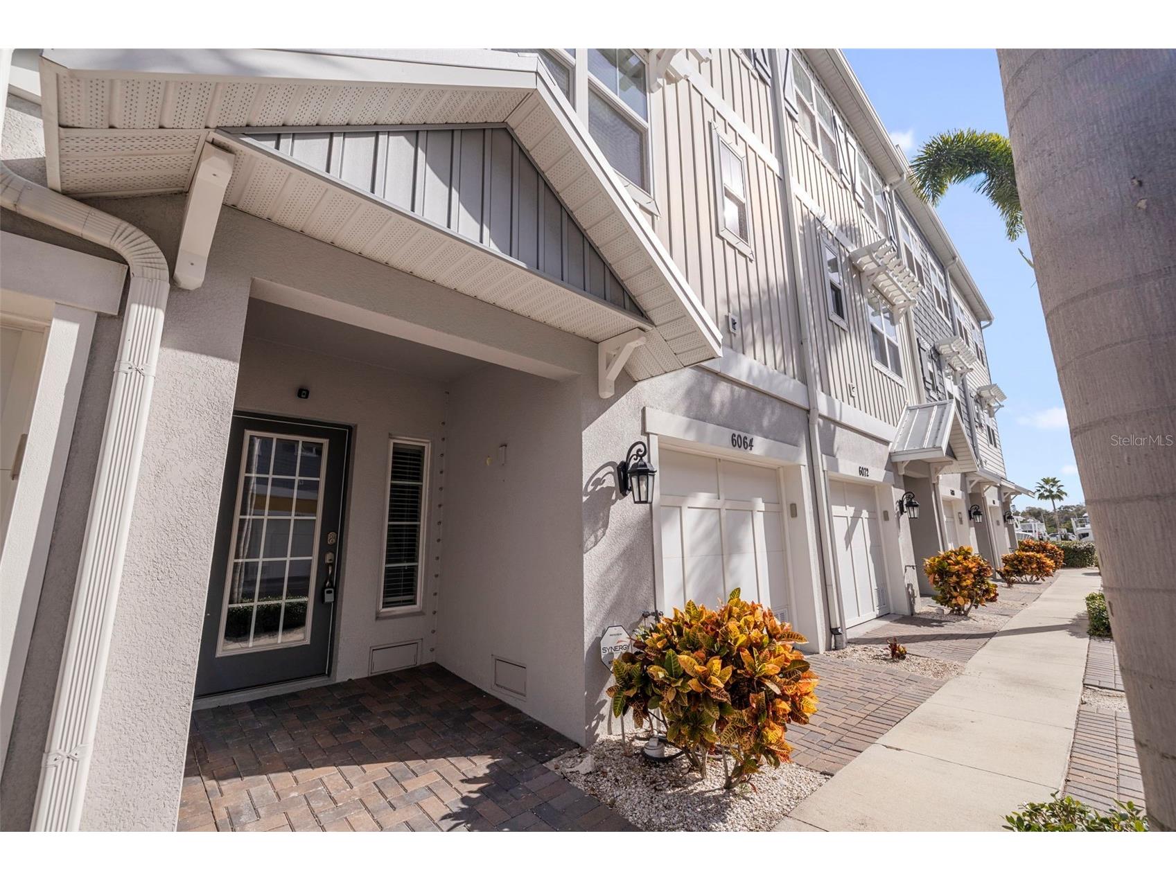 6064 Moorings Drive S Saint Petersburg FL 33712 TB8487070 image3